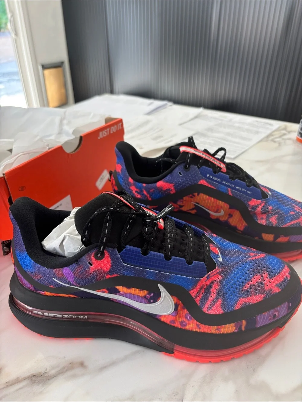 Nike Men's Multicolor Blue Red Graphic Running Sneakers